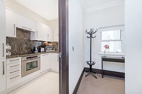 130 Queen's Gate Apartments