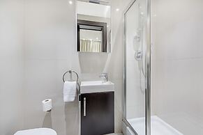 130 Queen's Gate Apartments