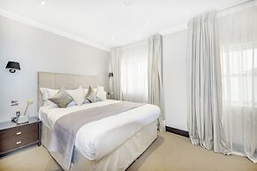 130 Queen's Gate Apartments