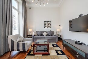 130 Queen's Gate Apartments