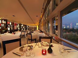 Royal Garden Hotel
