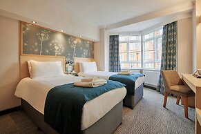 Bedford Hotel