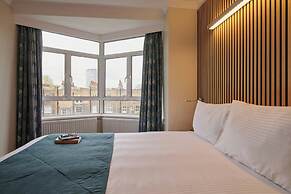 Bedford Hotel