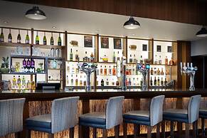 Delta Hotels by Marriott Tudor Park Country Club