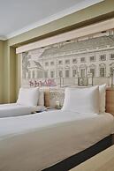 President Hotel
