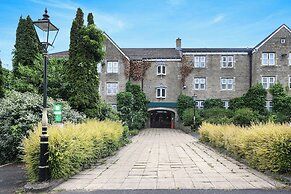 OYO Tong Park Hotel