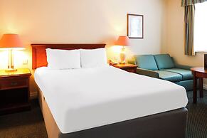 OYO Tong Park Hotel