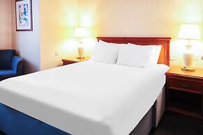 OYO Tong Park Hotel