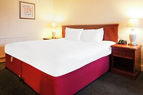 OYO Tong Park Hotel