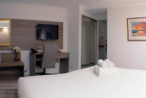 OYO Tong Park Hotel