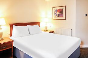 OYO Tong Park Hotel