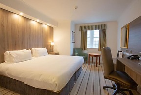 OYO Tong Park Hotel