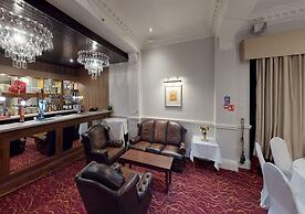 OYO Tong Park Hotel