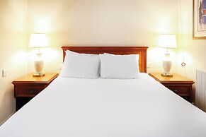 OYO Tong Park Hotel