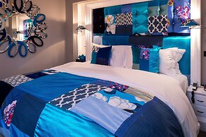 The Exhibitionist Hotel