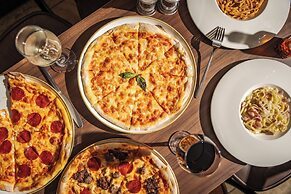 Royal National Hotel