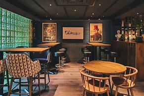 Royal National Hotel