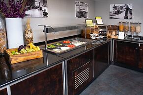 DoubleTree by Hilton London Heathrow Airport