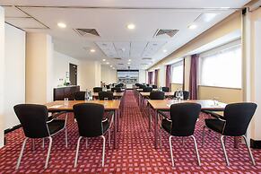 DoubleTree by Hilton London Heathrow Airport