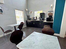 Super 8 by Wyndham Bay St. Louis