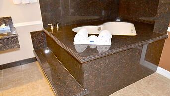 Dynasty Suites Hotel Riverside