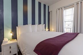 Edwardian Hotel