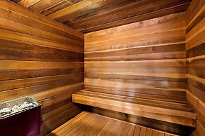 Comfort Inn & Suites Sequoia/Kings Canyon