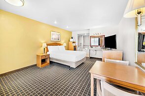 SureStay Plus Hotel by Best Western San Jose Central City