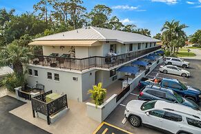 Fairways Inn of Naples