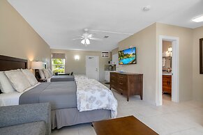 Fairways Inn of Naples