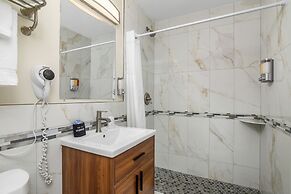 Fairways Inn of Naples