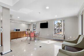 Regency Inn Near Boardwalk & Hurlburt Field