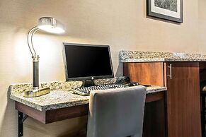 Comfort Inn La Porte