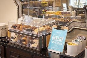 Hampton Inn New Orleans-St. Charles Ave./Garden District