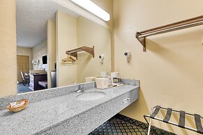 OYO Hotel Grenada West