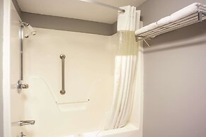 Ramada by Wyndham Pearl/Jackson Airport