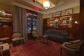 The Iroquois New York