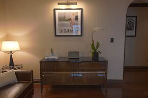 The Iroquois New York