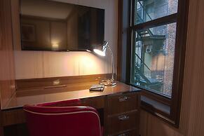 The Iroquois New York