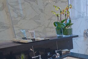 The Iroquois New York