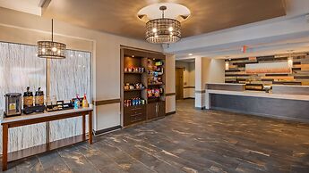 Best Western Plus Hudson I-94