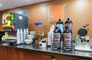 Comfort Inn & Suites