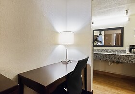 Red Roof Inn Oklahoma Airport – I-40 W/Fairgrounds