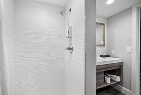 Prodigy Hotel, a Days Inn by Wyndham