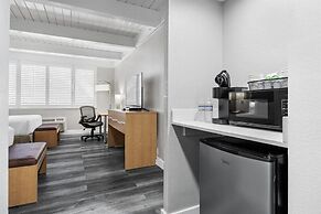 Prodigy Hotel, a Days Inn by Wyndham
