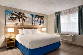 Days Inn by Wyndham Miami Airport North