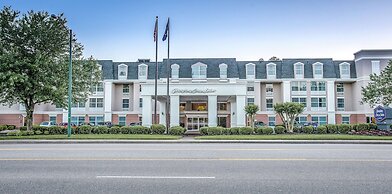 Hampton Inn & Suites Williamsburg-Richmond Rd.