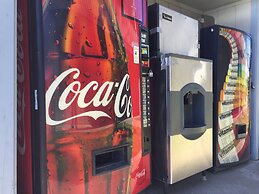 Travelodge by Wyndham Clearlake