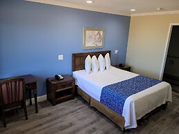 Travelodge by Wyndham Clearlake