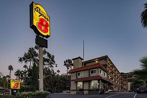 Super 8 by Wyndham San Diego Hotel Circle